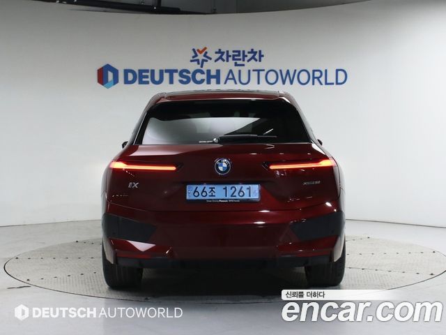 BMW iX xDrive50 Sports Plus