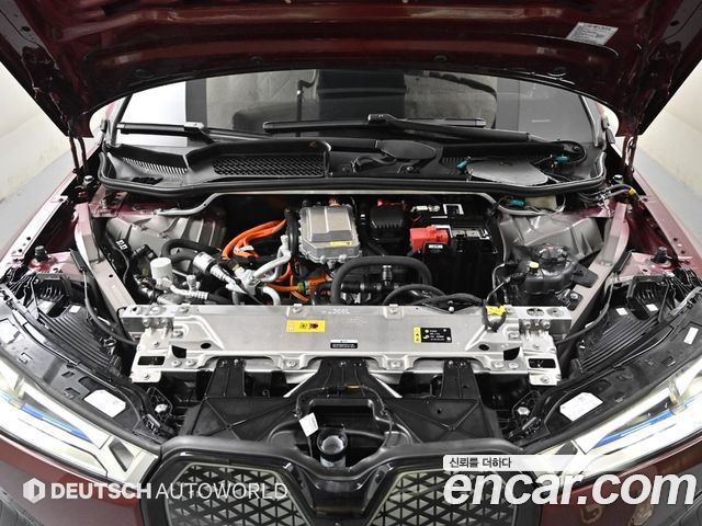BMW iX xDrive50 Sports Plus