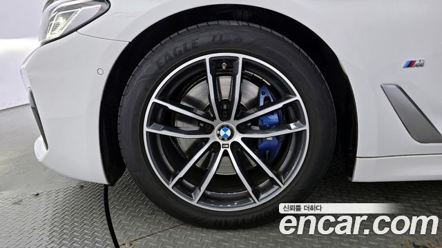 BMW 5-Series 520i M Sport