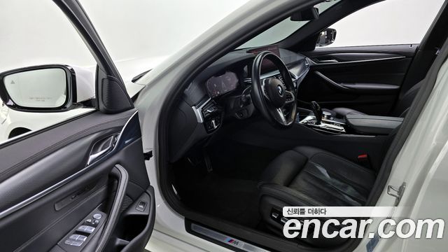 BMW 5-Series 520i M Sport