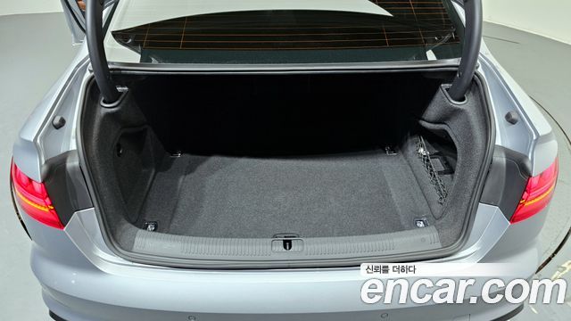 Audi A4 40 TFSI