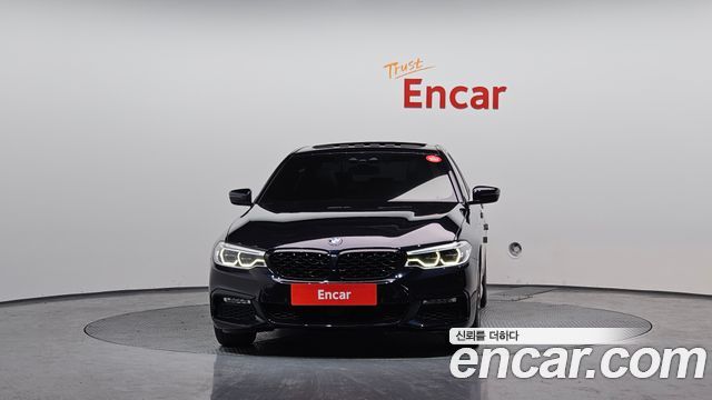 BMW 5-Series 520d xDrive M Sport Package