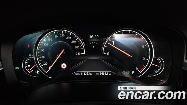BMW 5-Series 520d xDrive M Sport Package