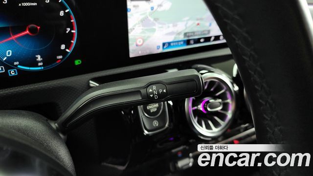 Mercedes-Benz CLA-Class CLA250 4MATIC