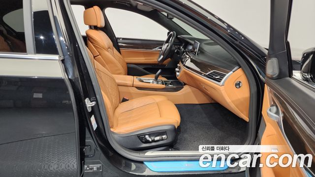 BMW 7-Series 730d xDrive Design Pure Excellence