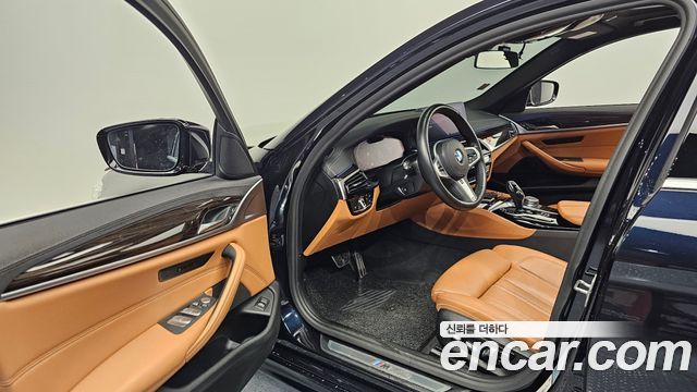BMW 5-Series 520i M Sport