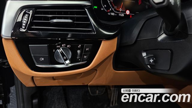BMW 5-Series 520i M Sport