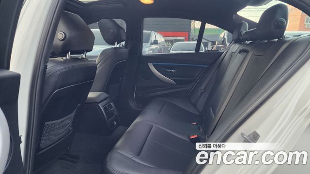 BMW 3-Series 320i M Sport