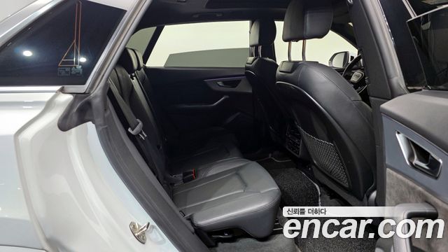 Audi Q8 45 TDI Quattro Premium