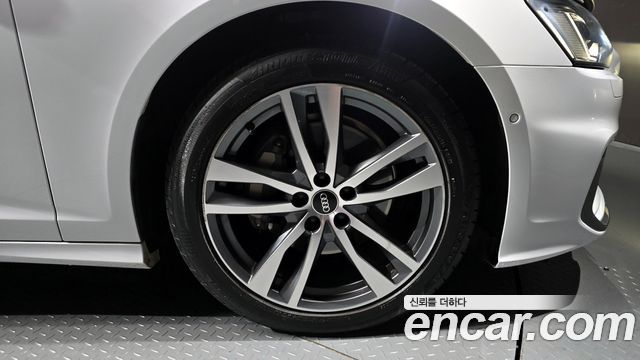 Audi A6 45 TFSI Premium