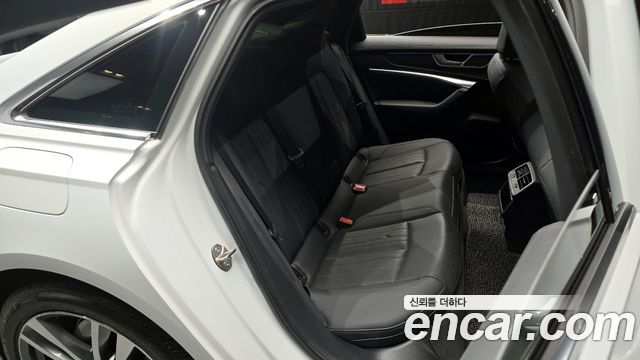 Audi A6 45 TFSI Premium