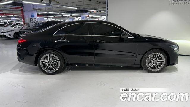 Mercedes-Benz CLA-Class CLA250 4MATIC