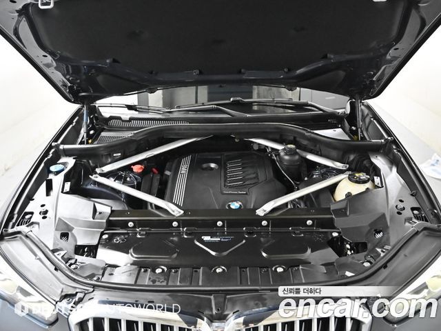 BMW X5 xDrive 40i xLine