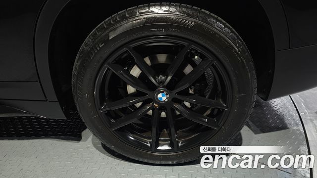 BMW X1 xDrive 20i xLine