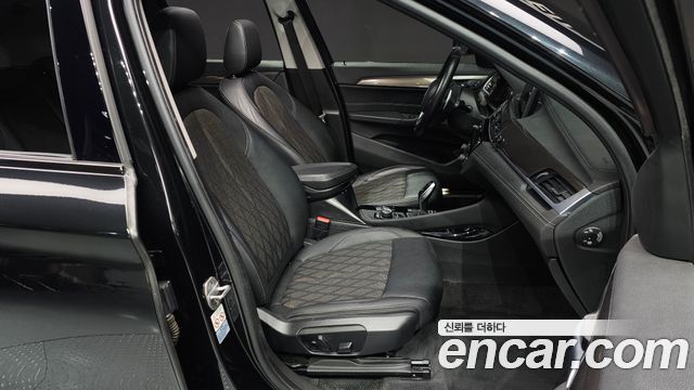 BMW X1 xDrive 20i xLine
