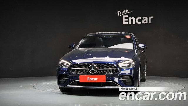 Mercedes-Benz E-Class E220d 4MATIC AMG Line