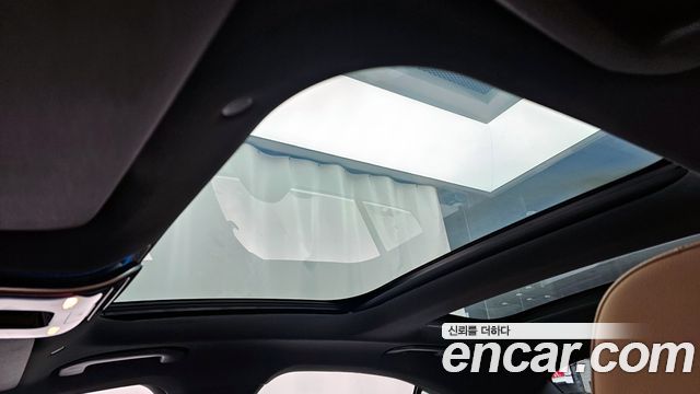 Mercedes-Benz E-Class E300 4MATIC Exclusive