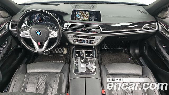 BMW 7-Series 740Li xDrive M Sport Package