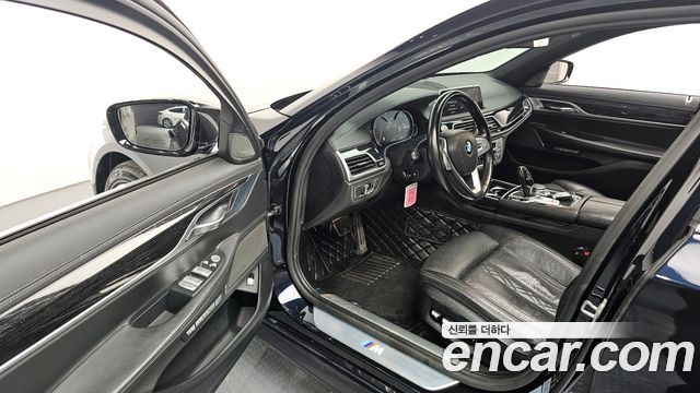 BMW 7-Series 740Li xDrive M Sport Package