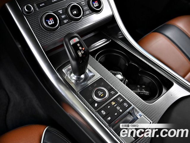 Land Rover Range Rover Sport 5.0 SVR