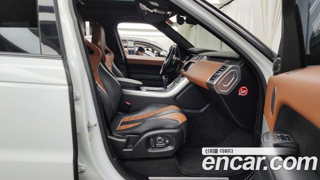 Land Rover Range Rover Sport 5.0 SVR