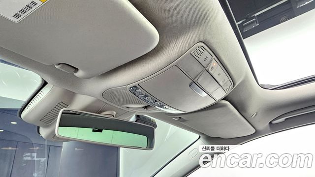 Mercedes-Benz E-Class E400 4MATIC Exclusive