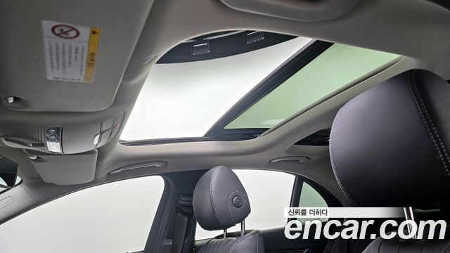 Mercedes-Benz E-Class E400 4MATIC Exclusive