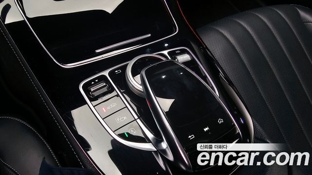 Mercedes-Benz E-Class E400 4MATIC Exclusive