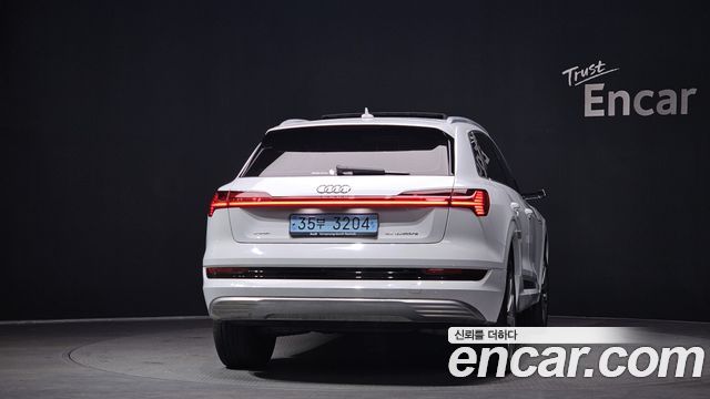 Audi e-tron 55 Quattro