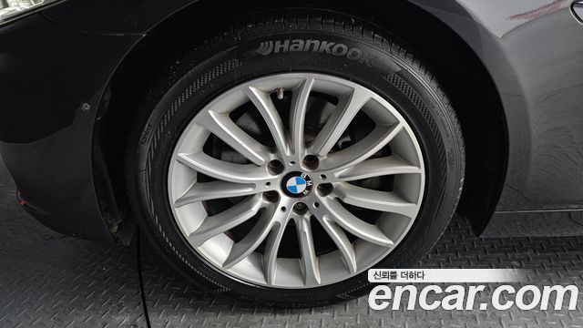 BMW 5-Series 528i Luxury Plus
