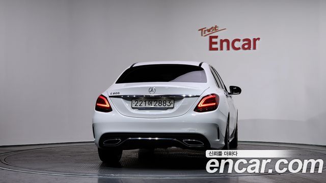 Mercedes-Benz C-Class C200 AMG Line