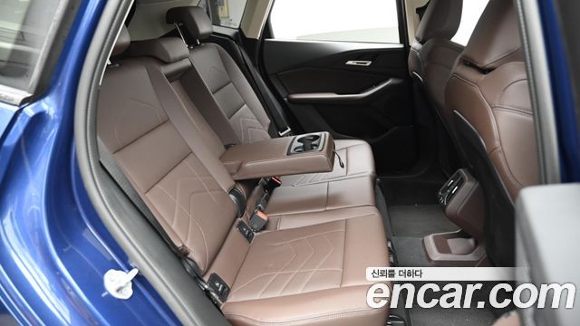 BMW 2-Series 220i Advantage