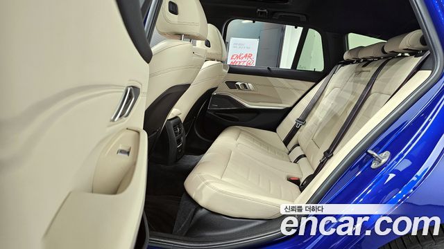 BMW 3-Series M340i xDrive Touring