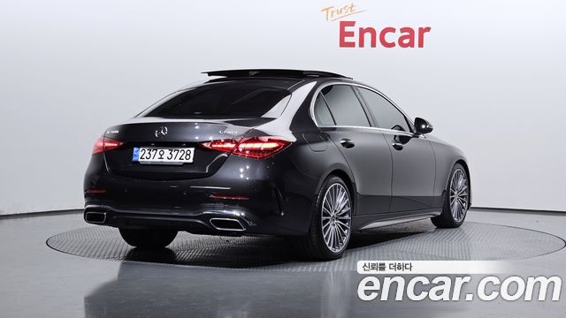 Mercedes-Benz C-Class C300 4MATIC AMG Line
