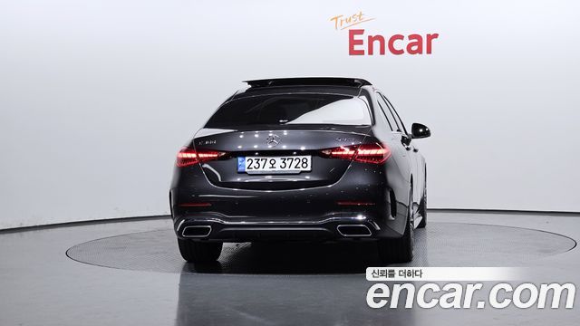 Mercedes-Benz C-Class C300 4MATIC AMG Line
