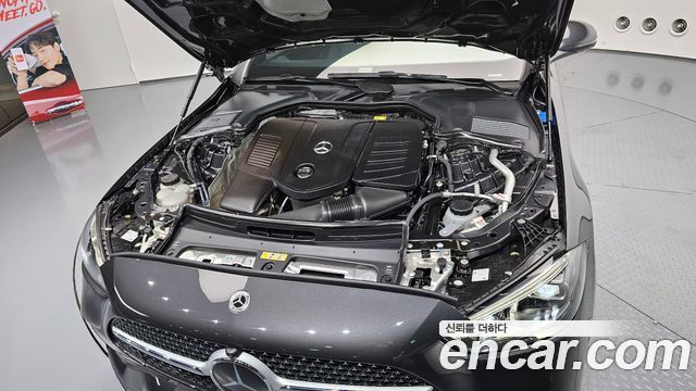 Mercedes-Benz C-Class C300 4MATIC AMG Line