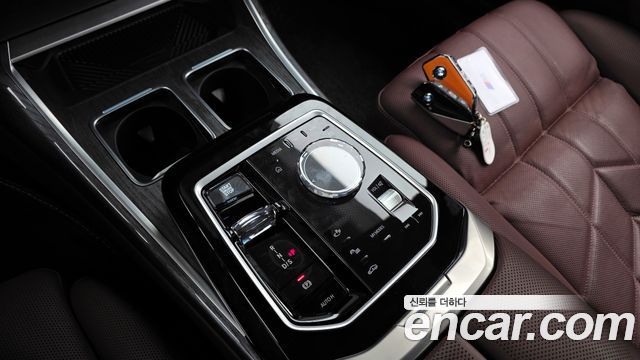 BMW 7-Series 740d xDrive M Sport