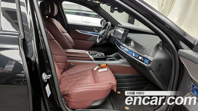BMW 7-Series 740d xDrive M Sport