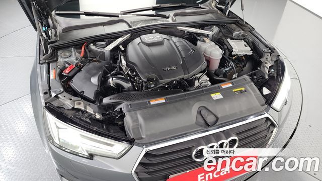 Audi A4 40 TFSI