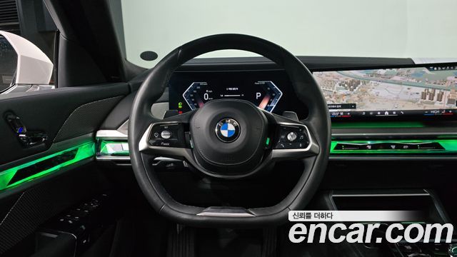 BMW 7-Series 740i sDrive Design Pure Excellence