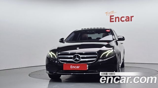 Mercedes-Benz E-Class E200 Avantgarde