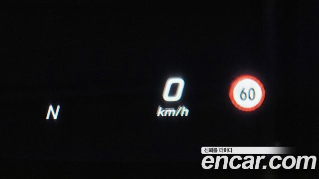 Mercedes-Benz E-Class E200 Avantgarde