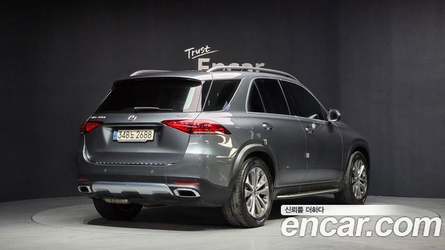 Mercedes-Benz GLE-Class GLE300d 4MATIC