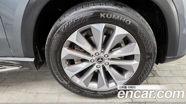 Mercedes-Benz GLE-Class GLE300d 4MATIC