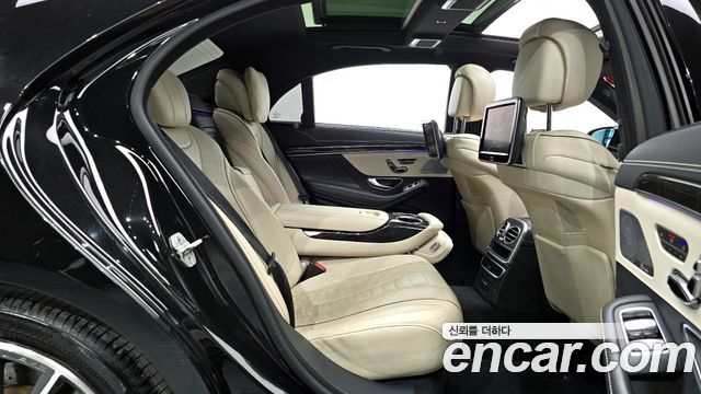 Mercedes-Benz S-Class S500L