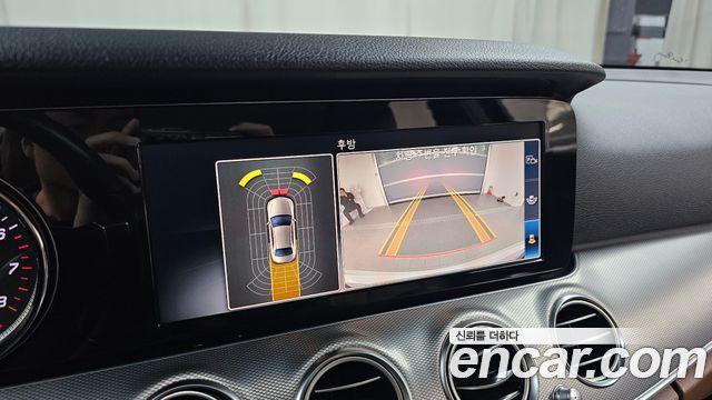 Mercedes-Benz E-Class E300 Avantgarde