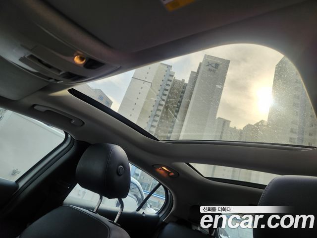 Mercedes-Benz GLA-Class GLA200 d 4MATIC