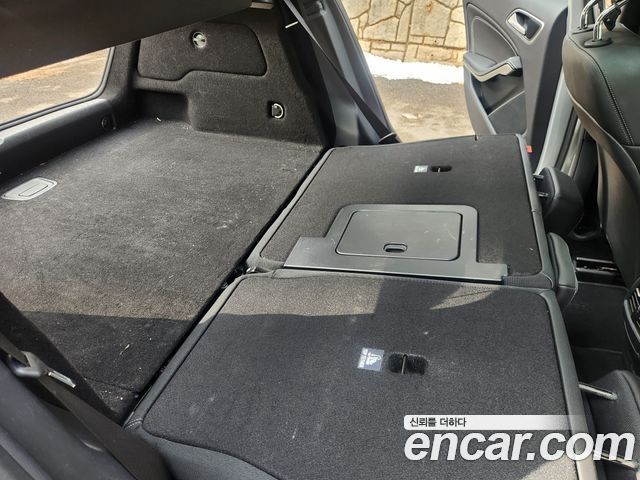 Mercedes-Benz GLA-Class GLA200 d 4MATIC