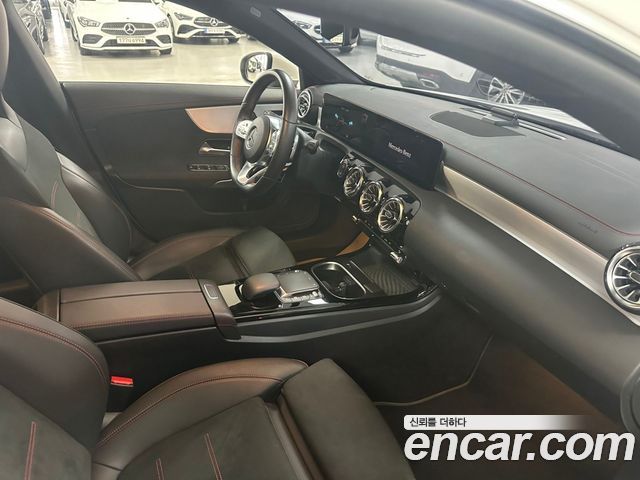 Mercedes-Benz CLA-Class CLA250 4MATIC