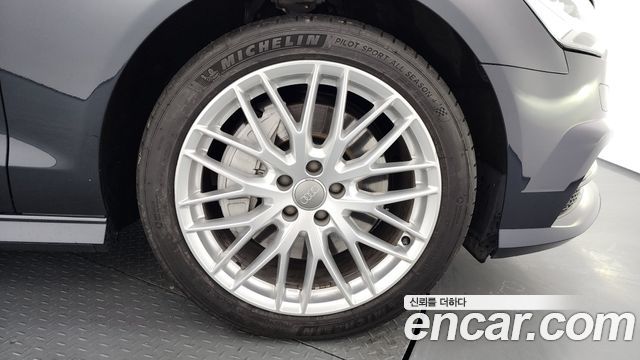Audi Nyu A6 40 TFSI Premium